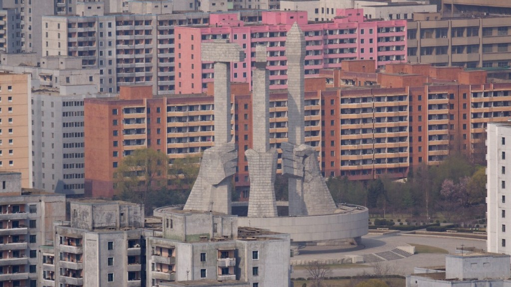 Is north korea the poorest country?