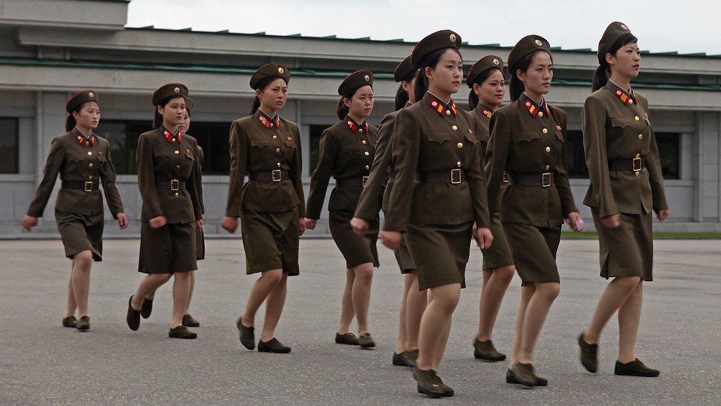 What airlines fly to north korea?